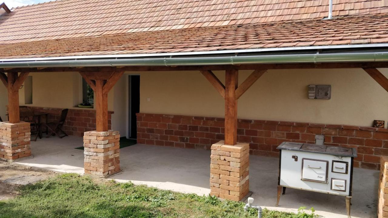 Apartament Oereghaz Vendeghaz Lakhegy Zewnętrze zdjęcie